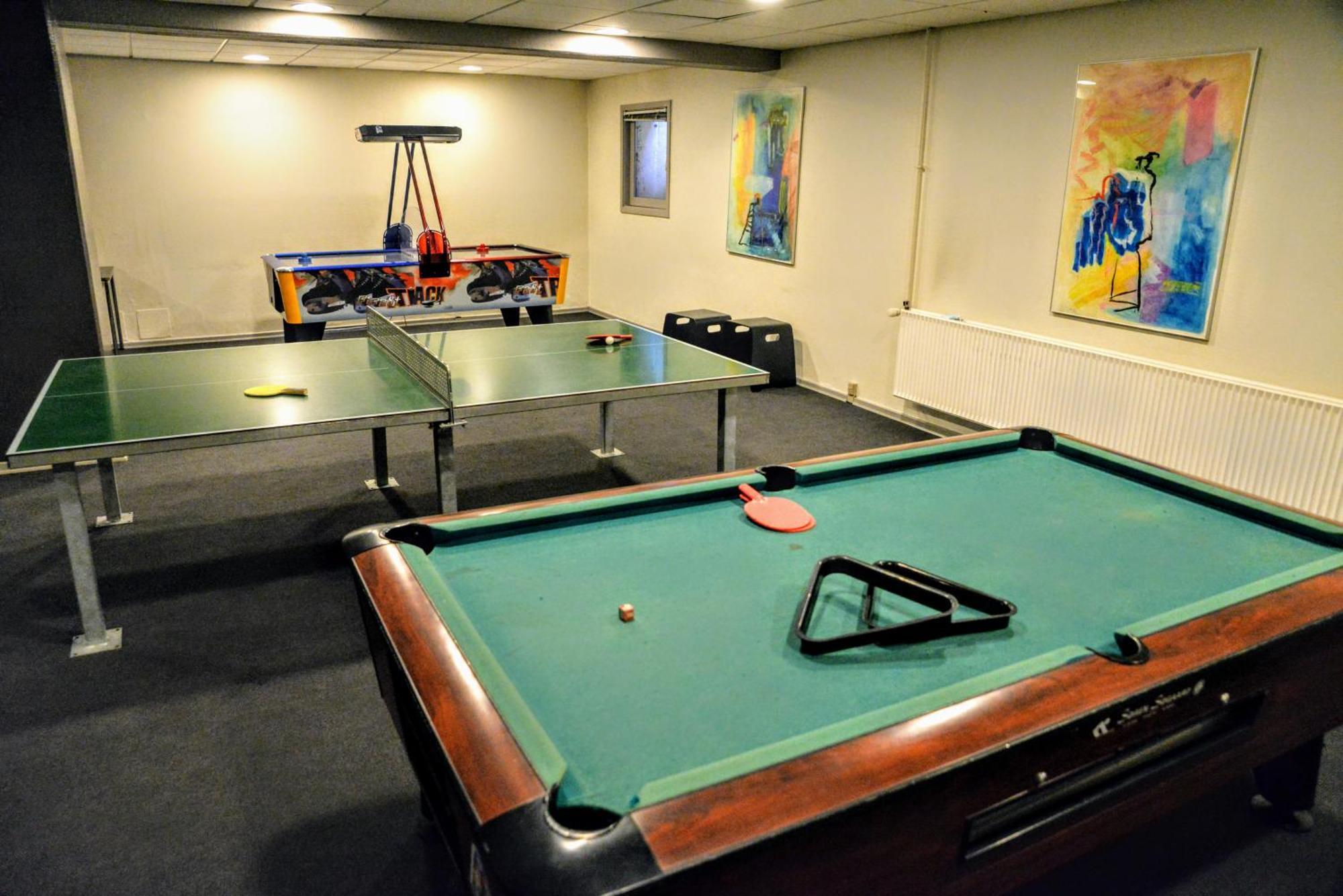 Albergue Stoberiet Svendborg Exterior foto Games room