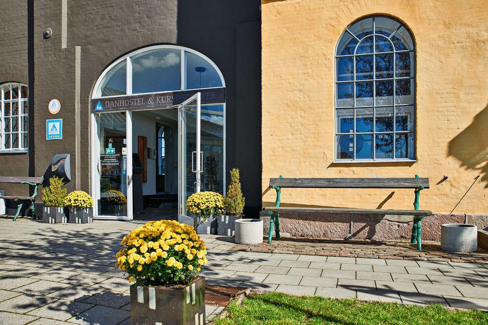 Albergue Stoberiet Svendborg Exterior foto The entrance to the museum