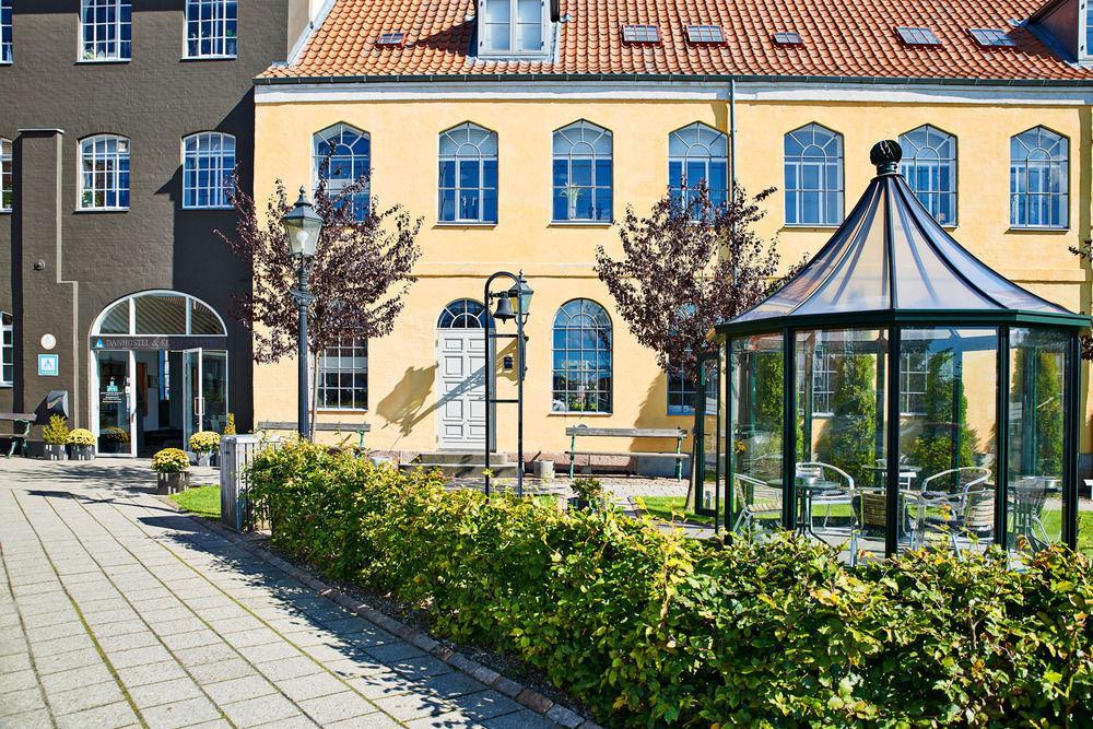 Albergue Stoberiet Svendborg Exterior foto The Danish National Museum of Pharmacy